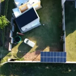 Instalación de paneles solares fotovoltaicos para generación de energía